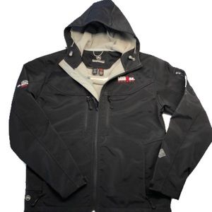 Stormtech waterproof and breathable shell branded Ironman Canada. Men’s size M
